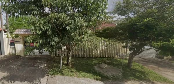 Terreno com 750m2 no Centro de Pinhais/PR.