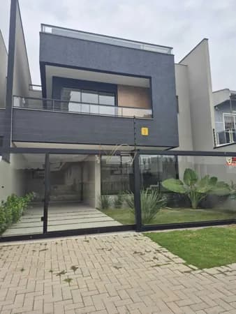 Triplex Alto Padrão em São Pedro, São José dos Pinhais/PR