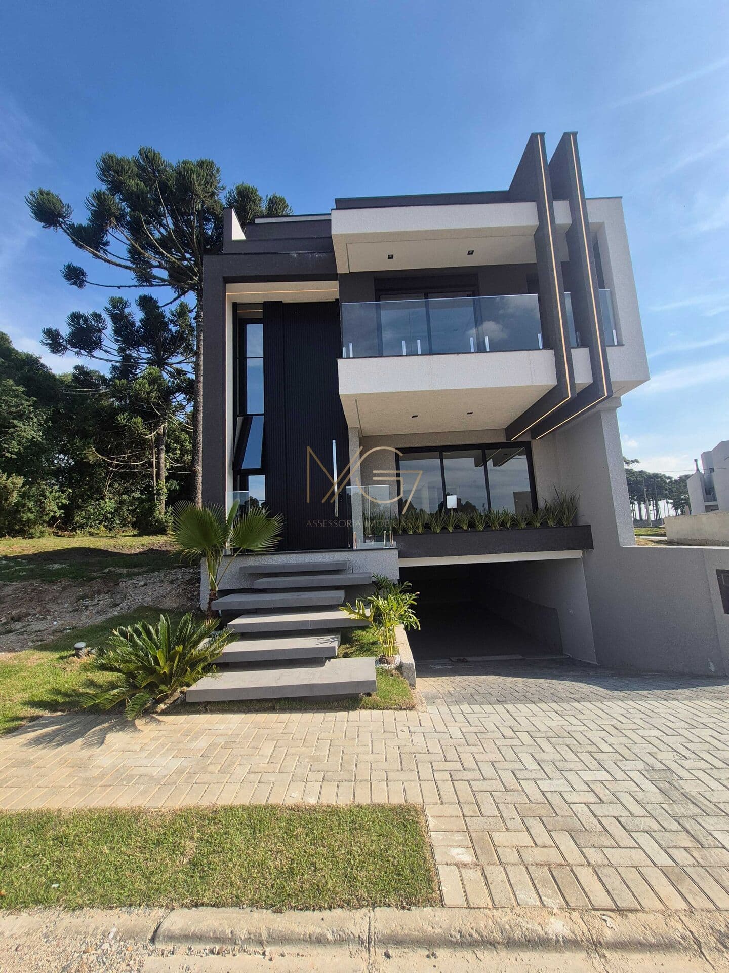 Sobrado/Triplex Alto Padrão em Condomínio Life Garden