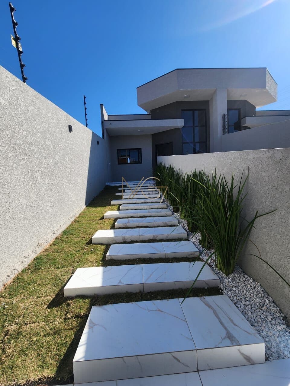 Sobrado em Fazenda Rio Grande - Nações