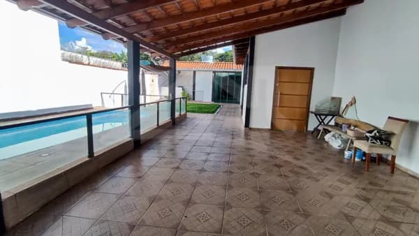 Casa em Passos - Maria Augusta