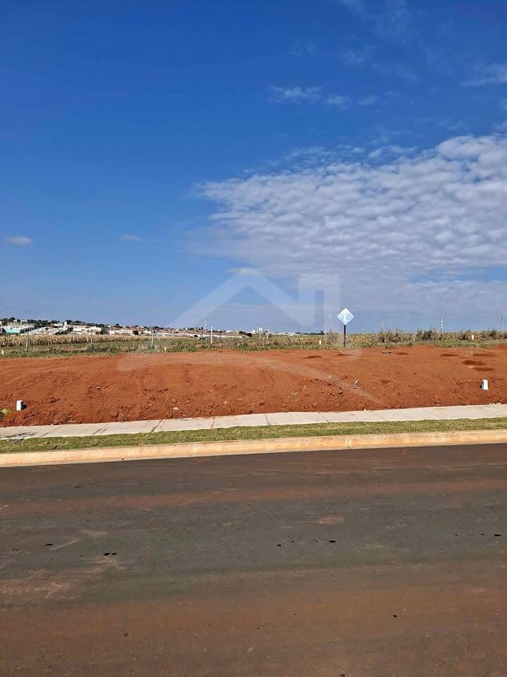 Lote/Terreno em Passos - Jardim Jacarandá
