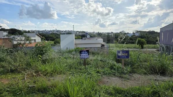 Lote/Terreno em Passos - Mirante do Vale