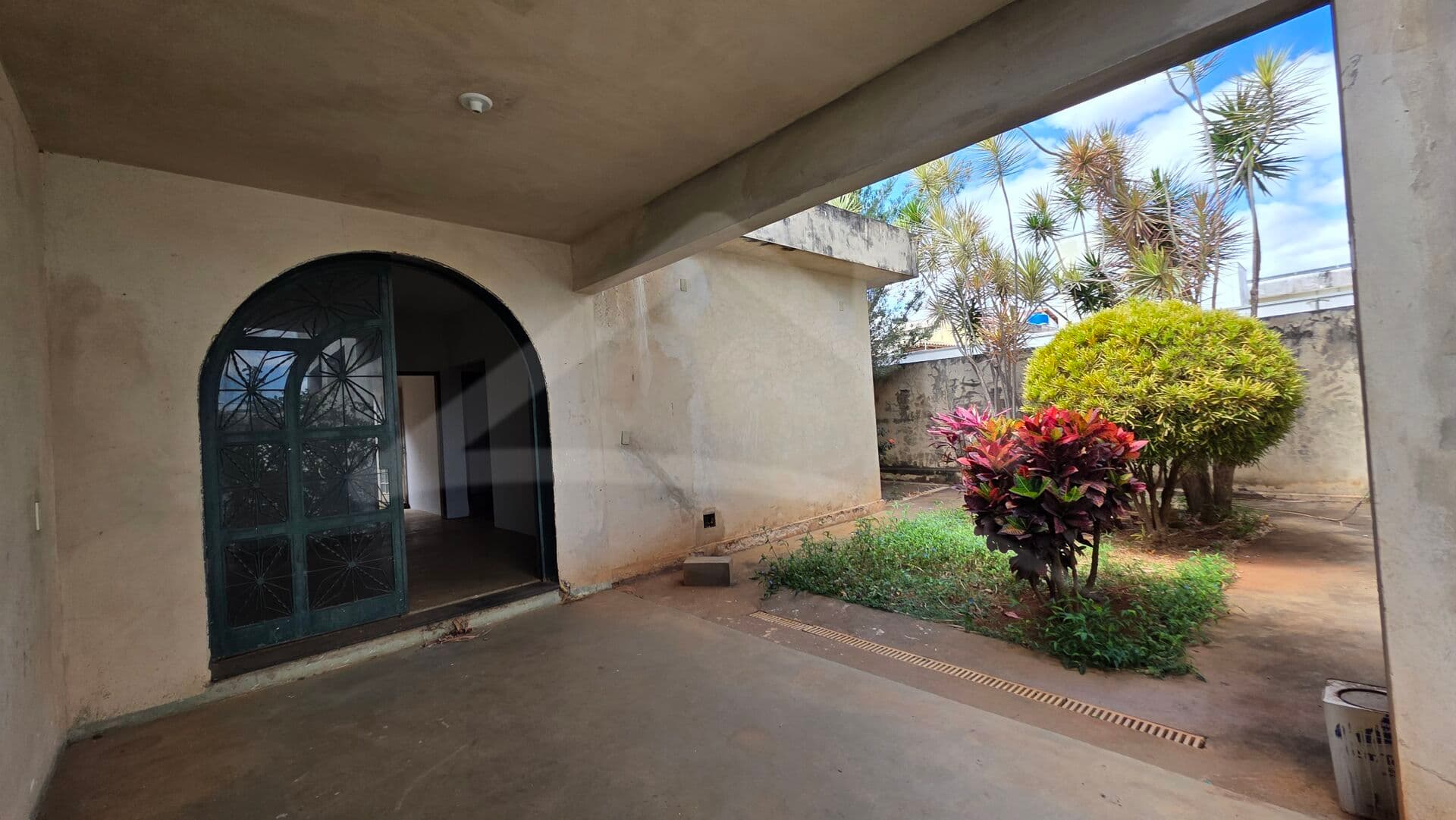 Casa em Passos - Novo Mundo