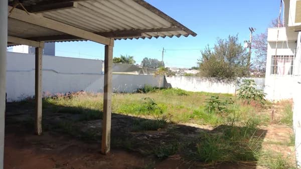Lote/Terreno em Passos - Vila Rica