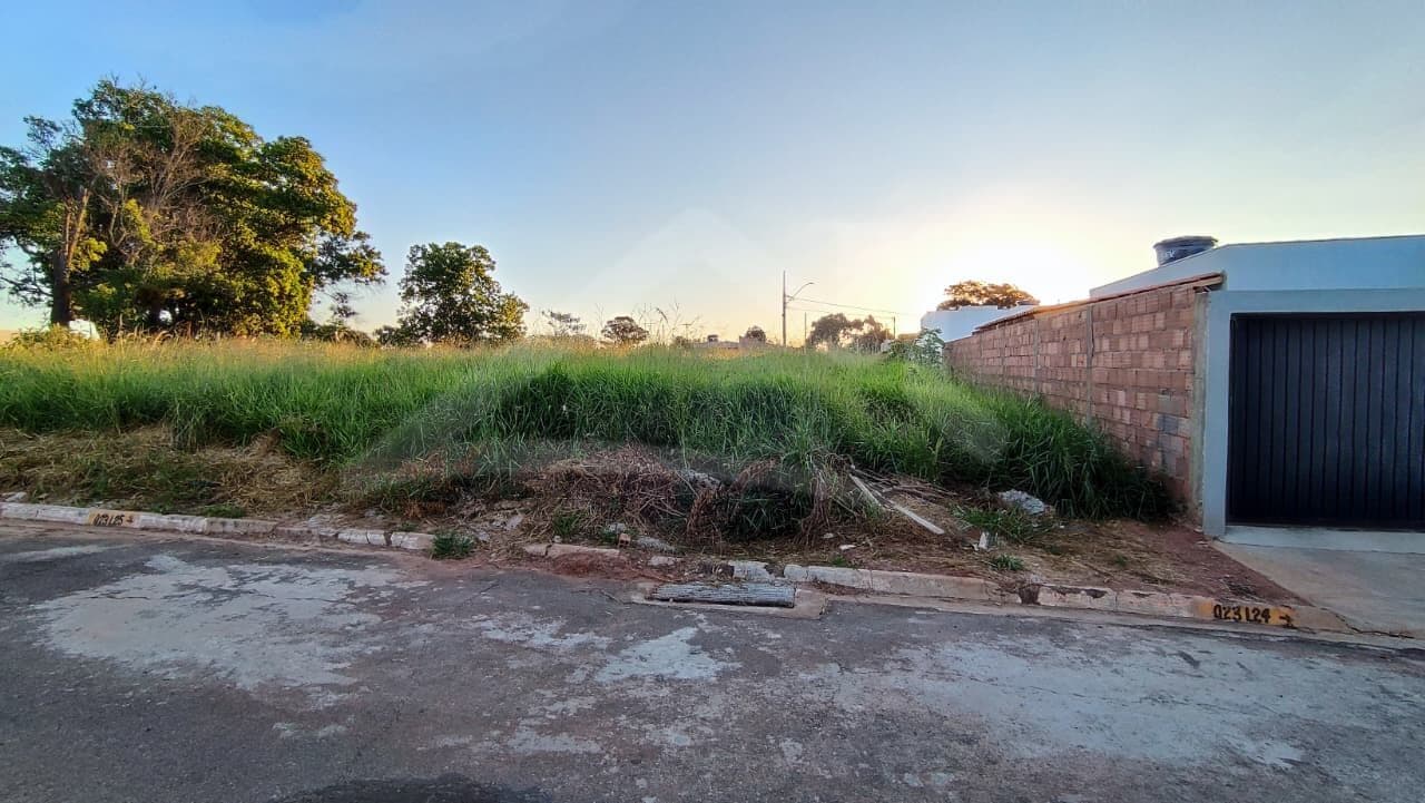 Lote/Terreno em Passos - Jardim Florença