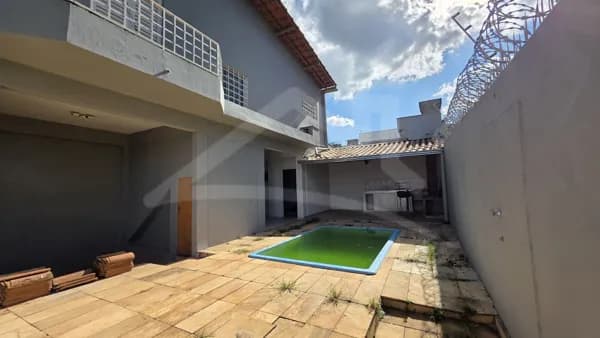Casa em Passos - Jardim Planalto