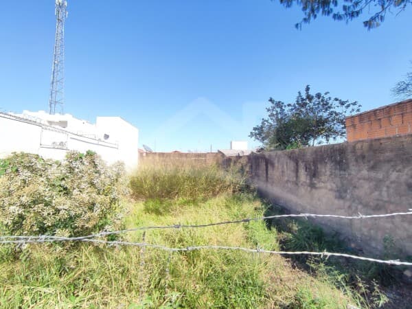 Lote/Terreno em Passos - Belo Horizonte