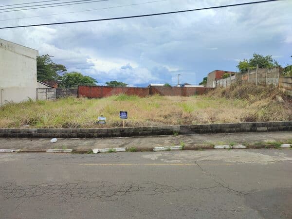 Lote/Terreno em Passos - Penha