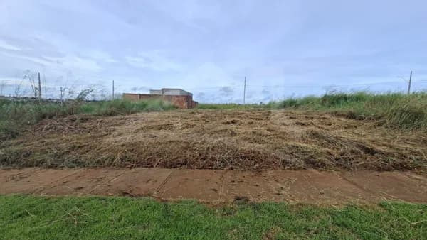 Lote/Terreno em Passos - Jardim Jacarandá