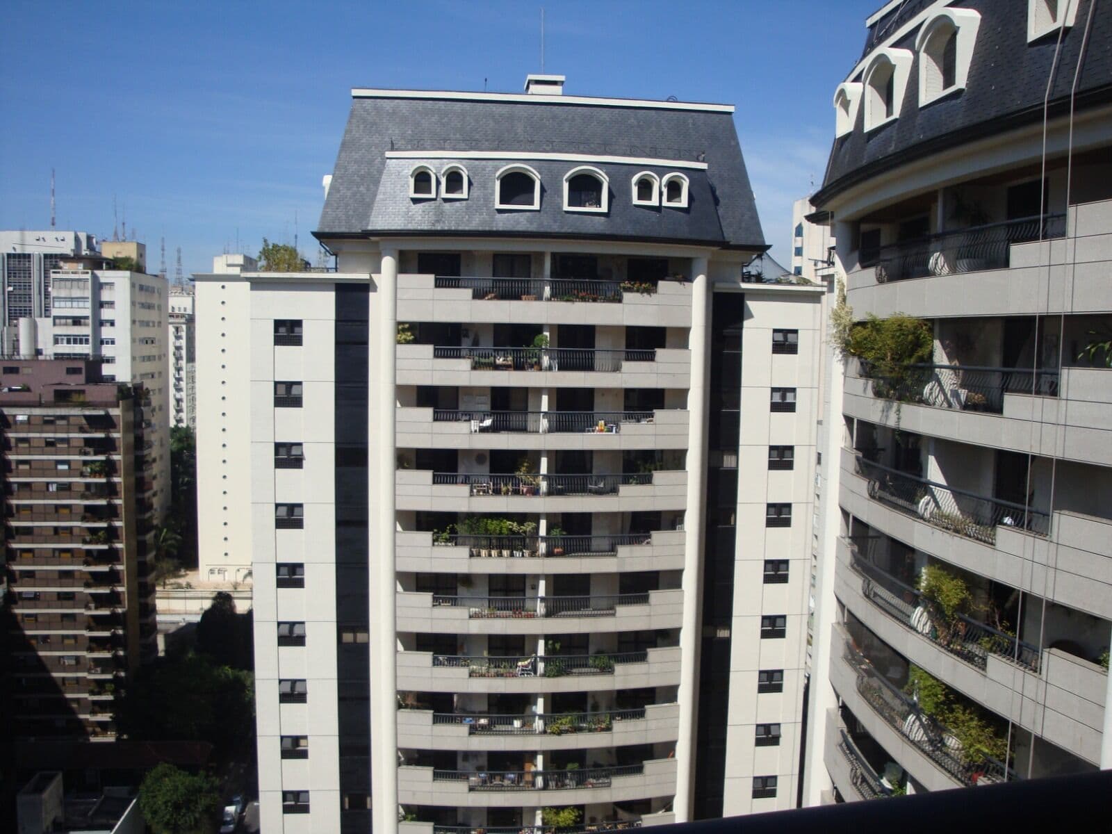 Apartamento em São Paulo - Jardim Paulista