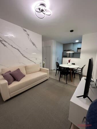 Apartamento com fino acabamento - 2/4
