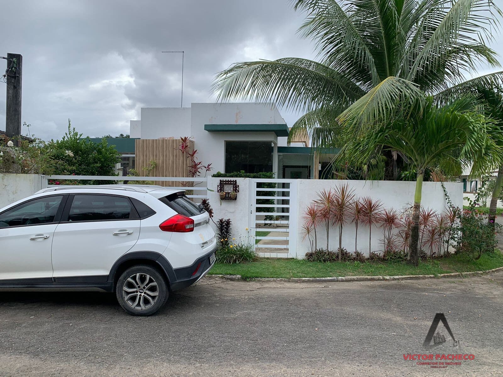 Casa em condomínio fechado em Abrantes! Piscina privativa. Oportunidade!