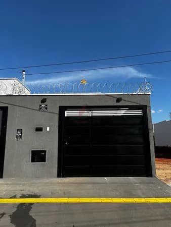 ✨ Casa De 3 Quartos no Santos Dumont ✨