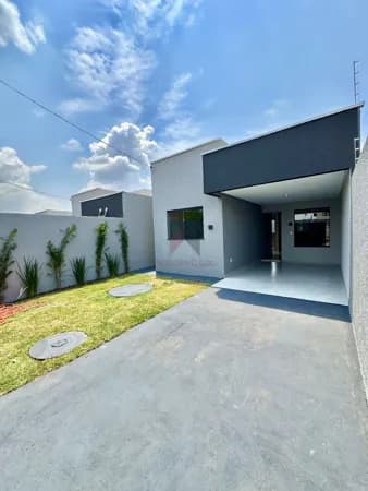 ✨ Casa Charmosa e Bem Localizada no Residencial Monte Cristo ✨