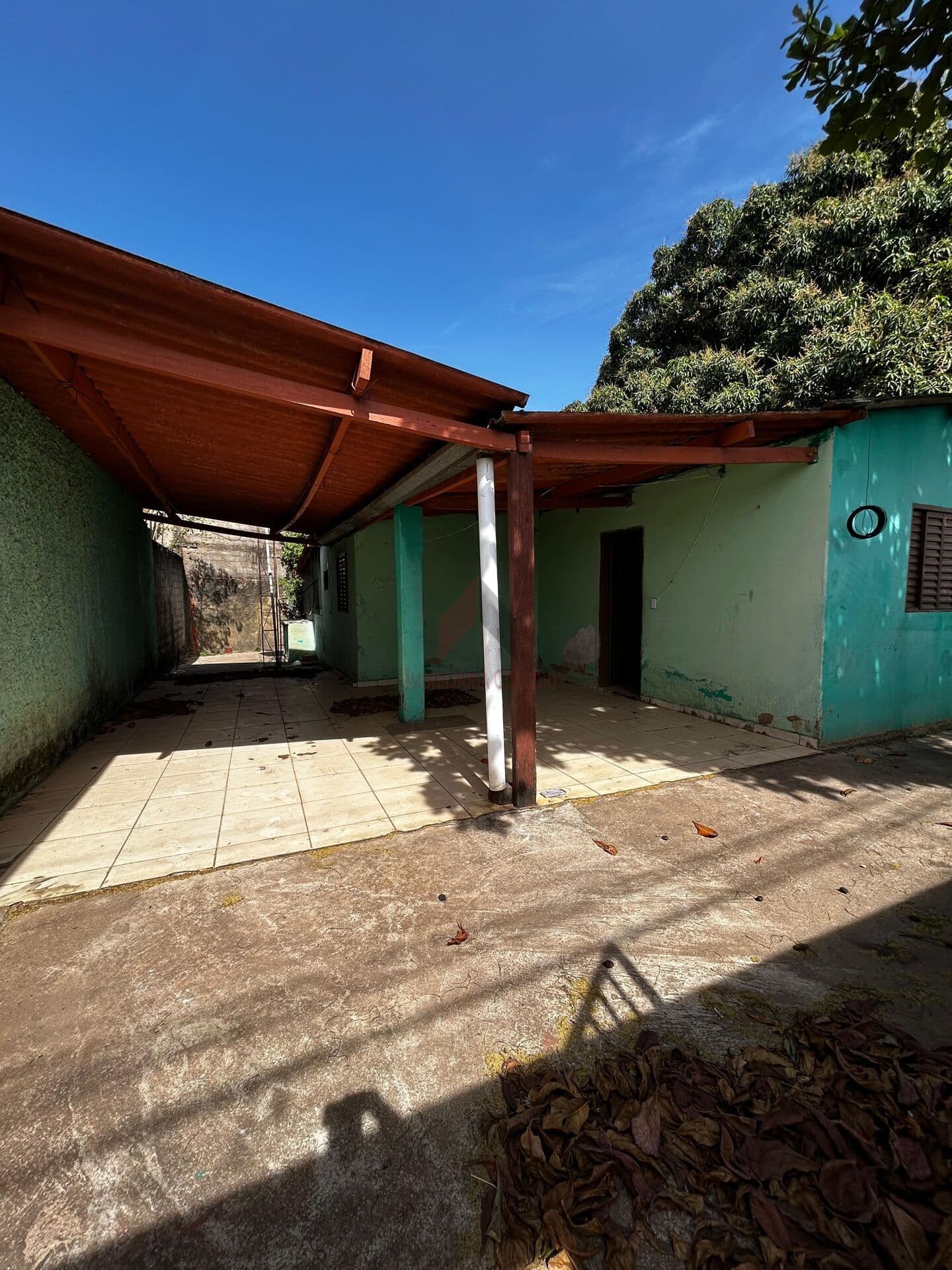 ✨ Lote Amplo no Condomínio Santa Rita ✨