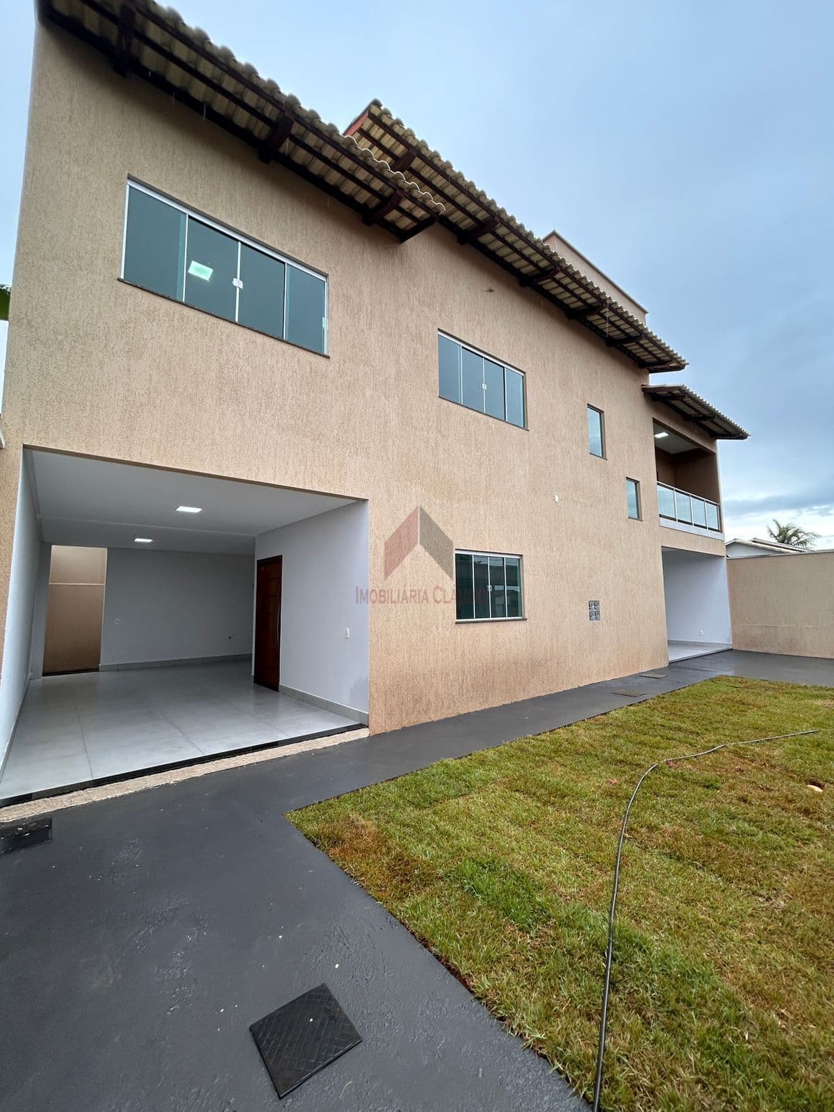 ✨ Sobrado Completo no Village Maringá – Goiânia/GO ✨