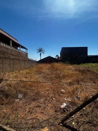 🏢 Lote Comercial em Localização Privilegiada – Setor Faiçalville 🏢