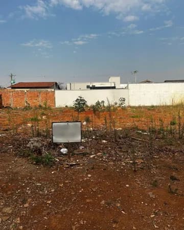 🏡 Lote à Venda no Residencial Tropical Ville 🏡