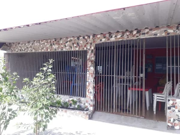 🏡 Casa Residencial Com Área Comercial No Garavelo✨