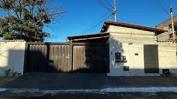 Casa em Jardim América, Goiânia/GO