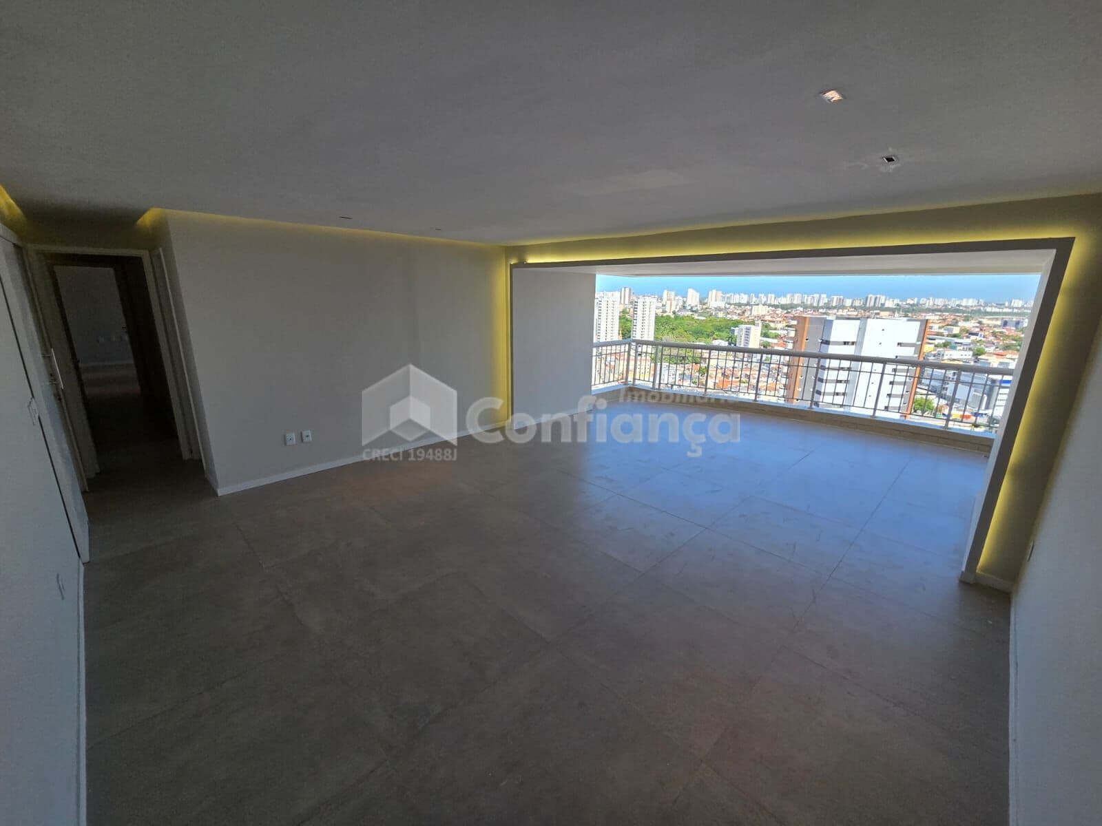 Apartamento Alto Padrão a Venda no Fátima em Fortaleza/CE