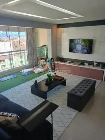 Apartamento a Venda no Bairro Fátima em Fortaleza/CE