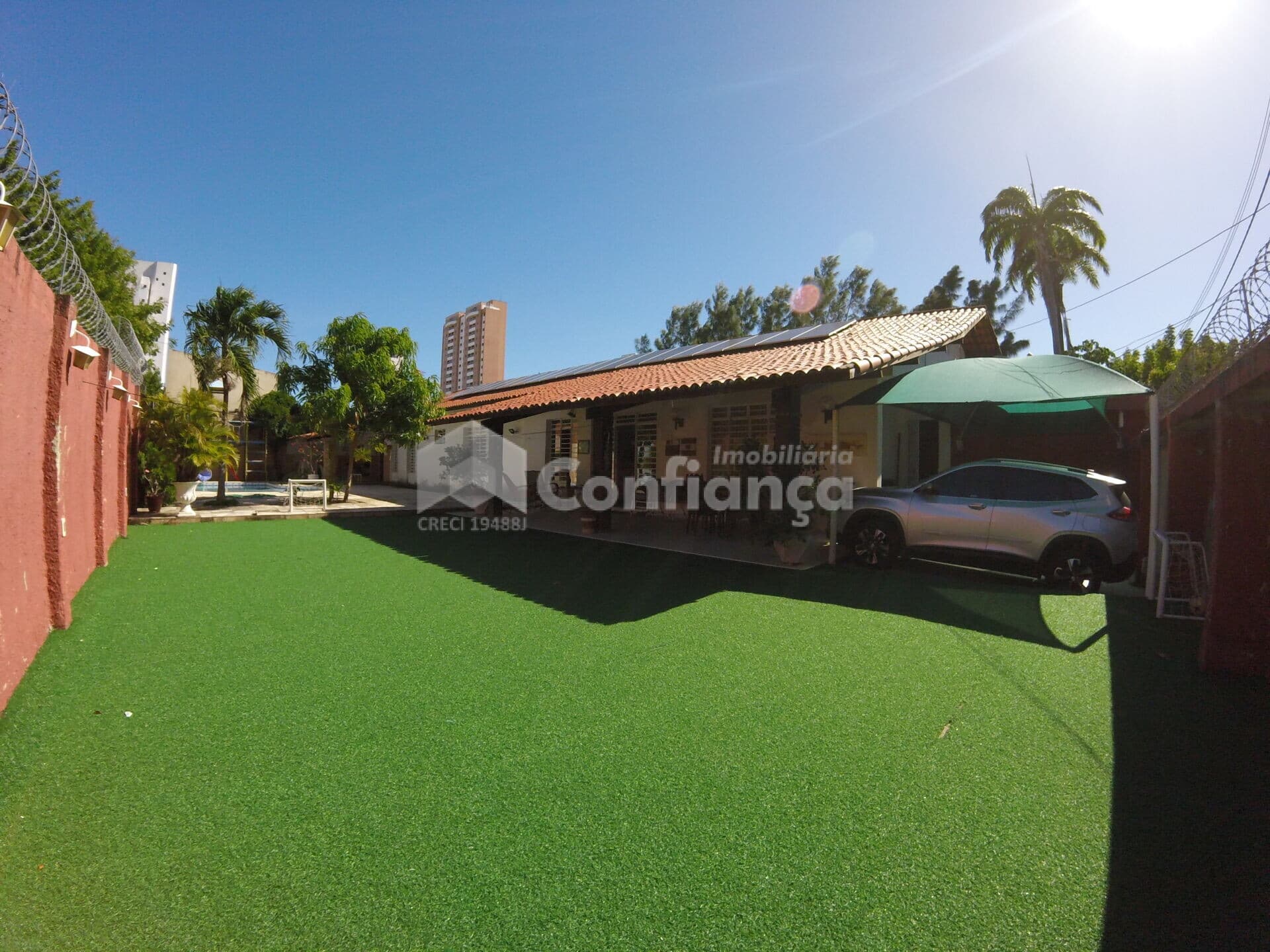 Casa Alto Padrão à Venda no Dionisio Torres em Fortaleza/CE