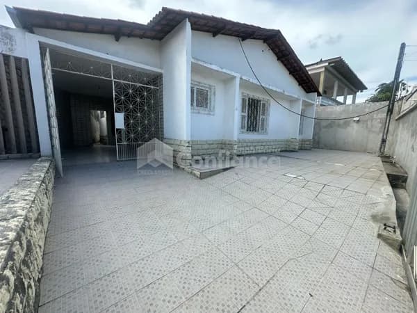 Casa a Venda no bairro Amadeu Furtado - Fortaleza/CE