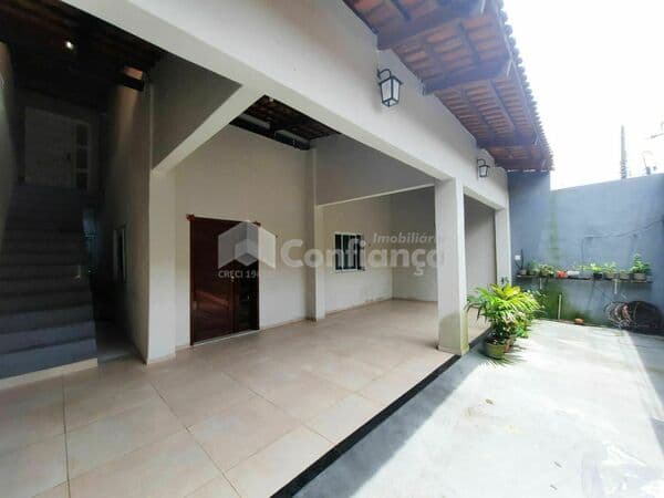 Casa à Venda na Parquelândia em Fortaleza/CE
