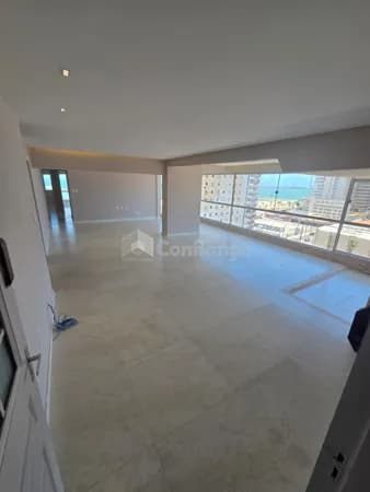 Apartamento a Venda na Praia Iracema em Fortaleza/CE