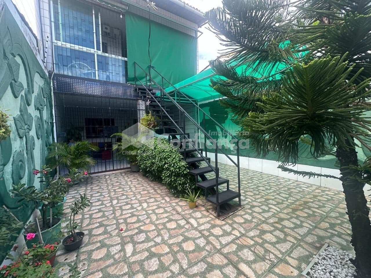 Sobrado em Fortaleza - Parquelândia