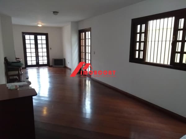 Sobrado com 4 dormitórios à venda, 200 m² por R$ 1.332.000,00 - Bosque da Saúde - São Paulo/SP