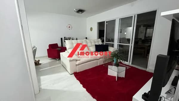Apartamento em Vila Vermelha, São Paulo/SP