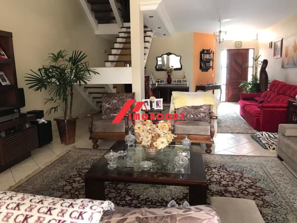 Sobrado com 3 dormitórios à venda, 290 m² por R$ 848.000,00 - Jardim Utinga - Santo André/SP