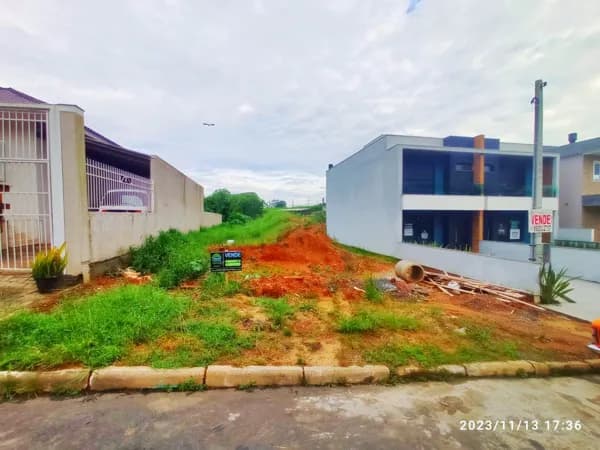 Terreno em Condomínio à Venda no Verdes Campos