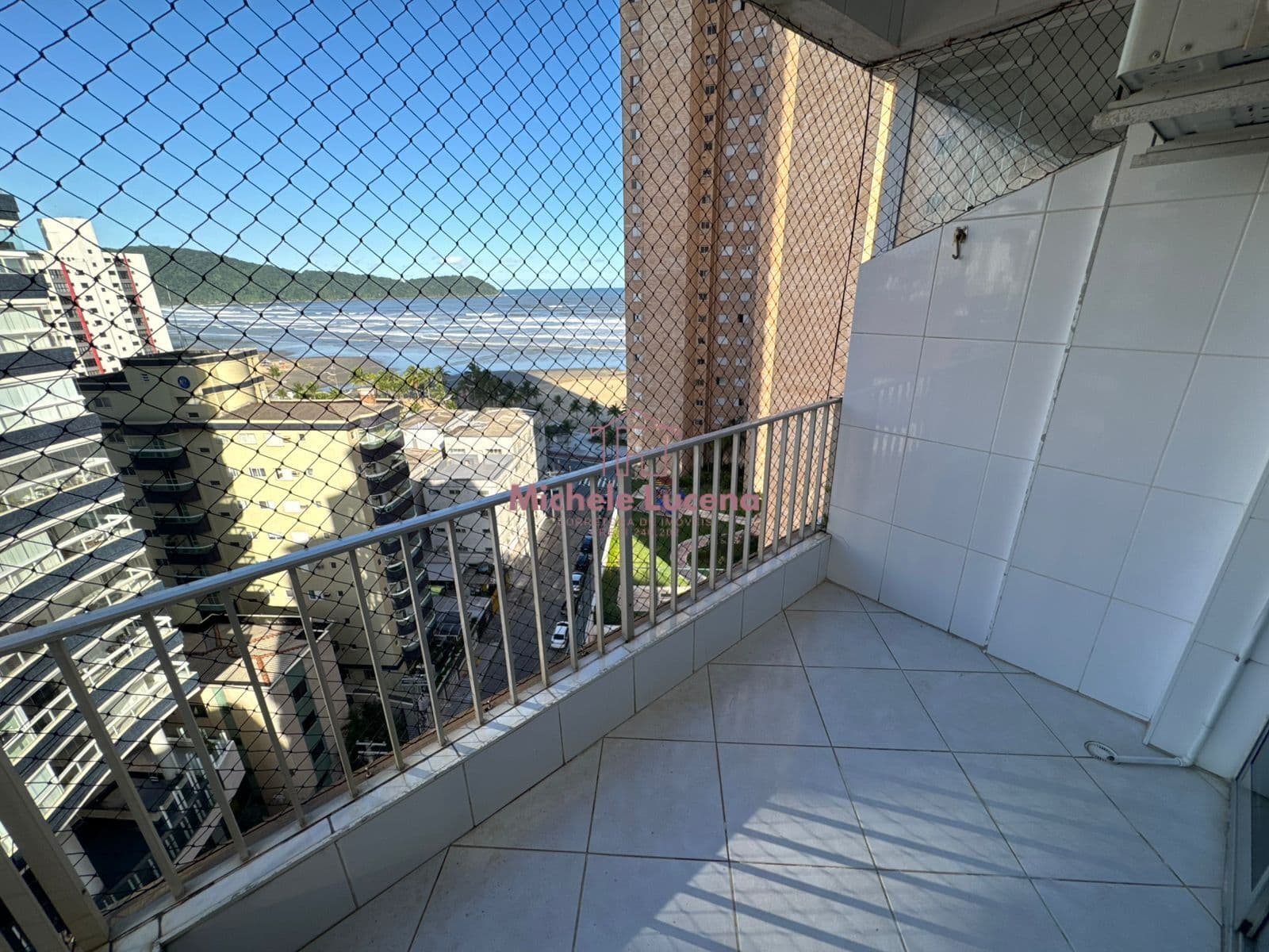 Apartamento em Praia Grande - Guilhermina