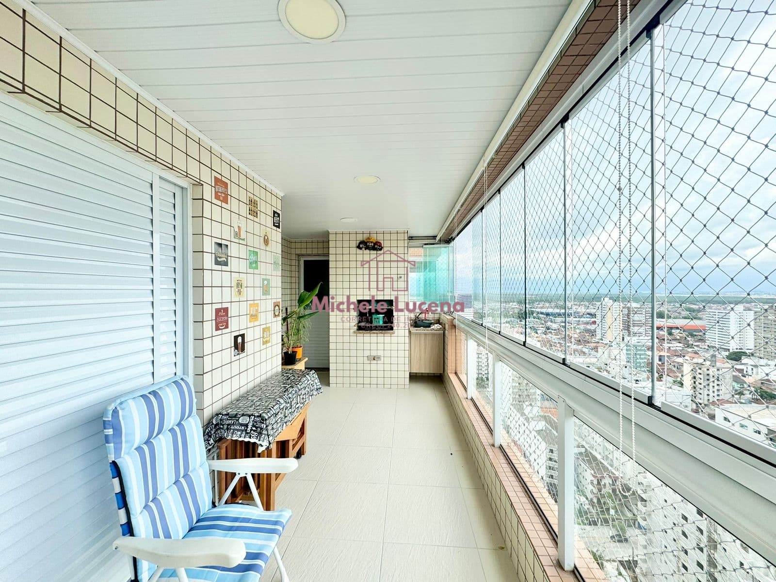 Apartamento 2 suites - ANDAR ALTO COM UMA VISTA ESPETACULAR