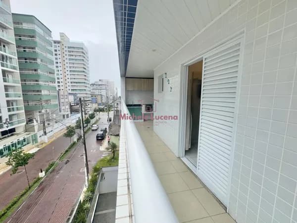 Apartamento mobiliado frente rua c/ vista livre!