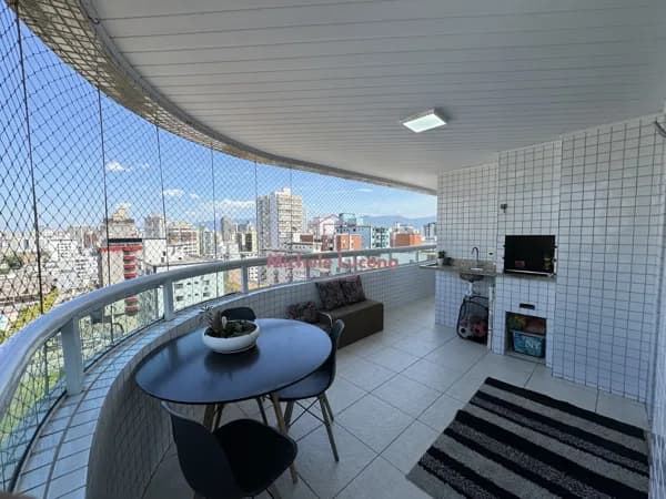 Apartamento em Praia Grande - Guilhermina