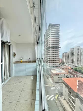 2 dormitórios mobiliado - 200 mts da Praia!