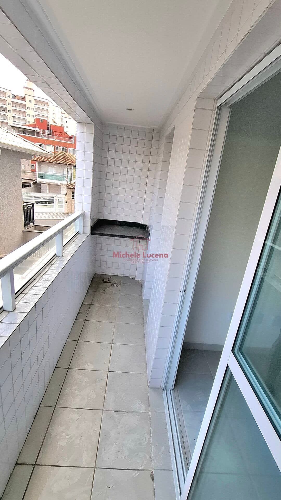 2 dormitórios - 200 mts da Praia!