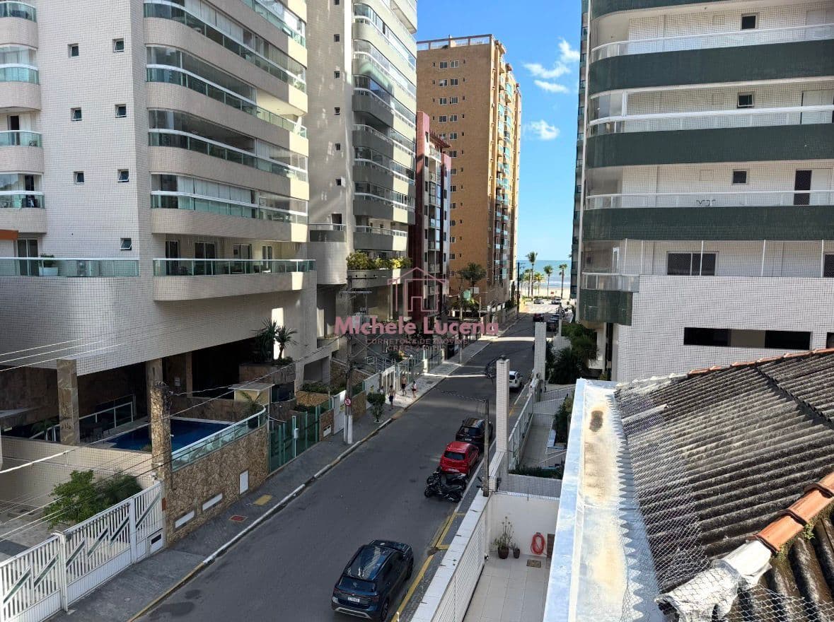 2 dormitórios frente rua na quadra da Praia !
