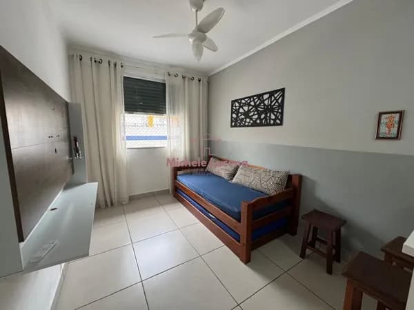 1 dormitório mobiliado - 400 mts da Praia!
