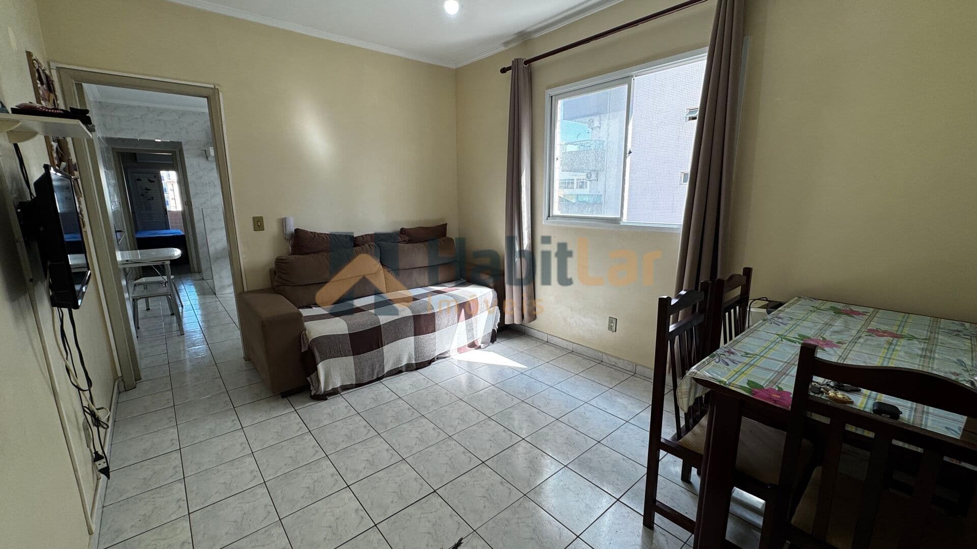 Apartamento em Guilhermina, Praia Grande/SP