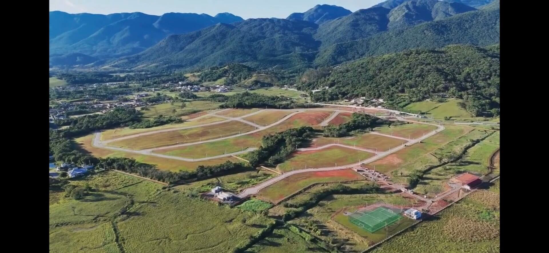 Alínea Villa da Imperatriz Condomínio Fechado de Lotes em Santo Amaro da Imperatriz