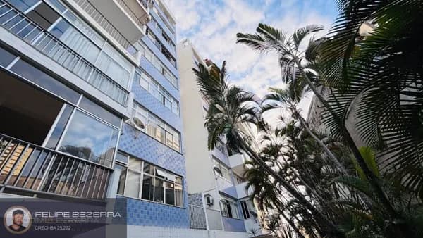 Oportunidade - Belíssimo Apatamento nascente total, 4/4 com 212m², na Vitória