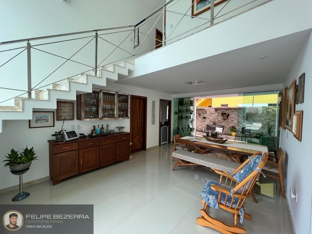 Casa Duplex com 197m2 à venda em Villas do Atlântico - Lauro de Freitas-BA