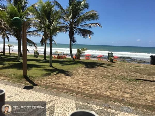 Grande oportunidade - Casa Triplex com 550m², 11 suítes pé na areia, em Vilas do Atlantico.