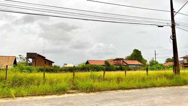Terreno com ótima localização em Ibiraquera - Imbituba